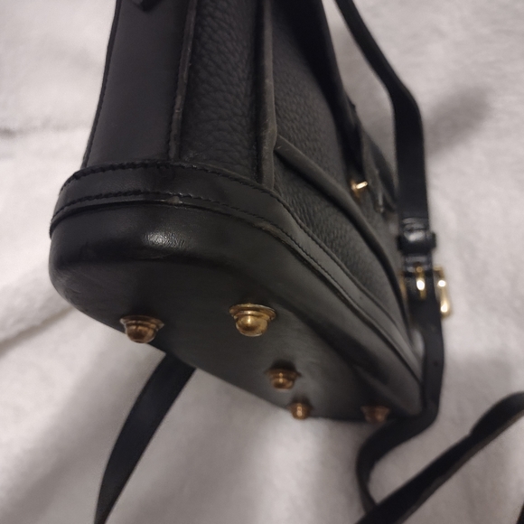 VINTAGE Dooney & Bourke Shoulder and CrossBody Black - Picture 8 of 15